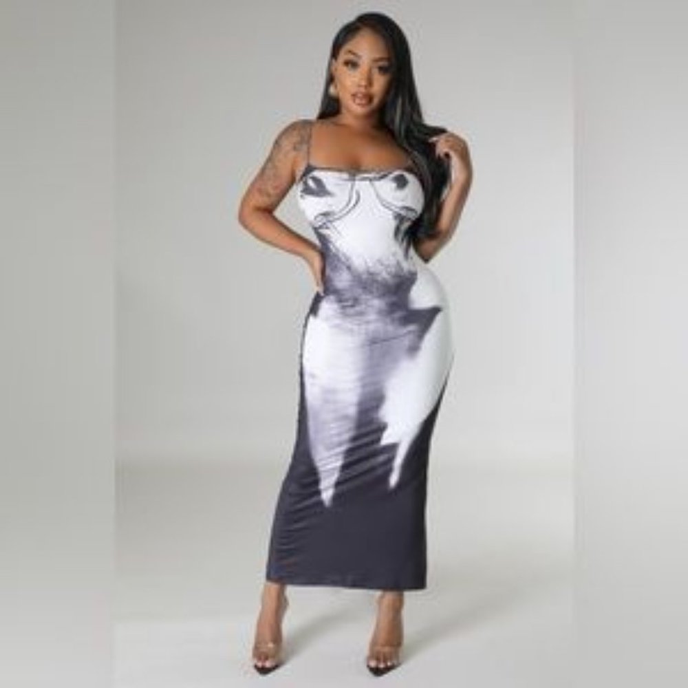 Micas Abstract Print Back Slit Maxi Dress L NWT